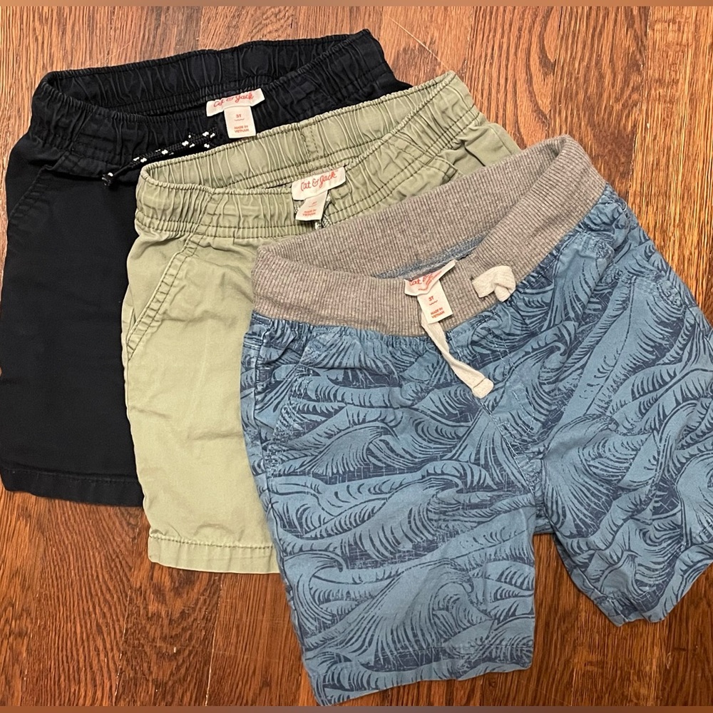 3 Pairs of Boys Cat and Jack Shorts 3T